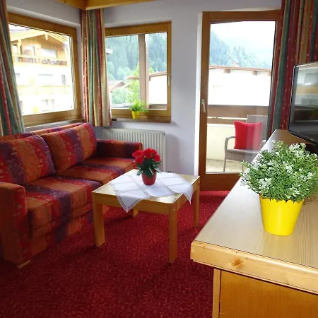 Appartementhaus Kaltenbach-stumm 스텀