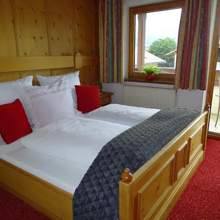 Appartementhaus Kaltenbach-stumm By Piaunddirk