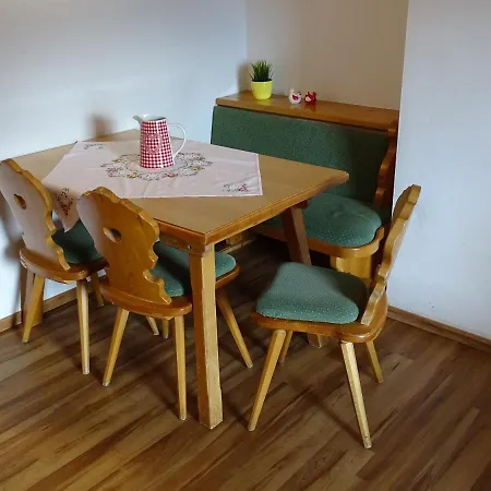 Appartementhaus Kaltenbach-stumm 스텀