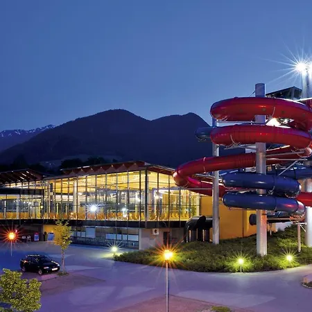 Appartementhaus Kaltenbach-stumm By Piaunddirk *